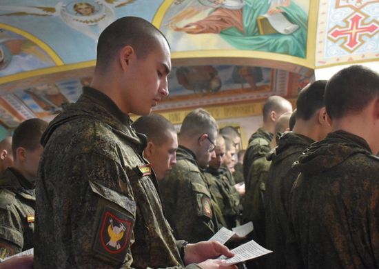 Более 50 военнослужащих полигона Капустин Яр приняли православие в день Крещения Господня