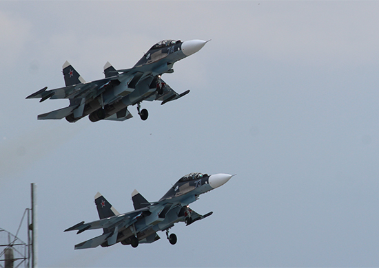 Летчики морской авиации Балтийского флота выполнили плановые полеты в Калининградской области