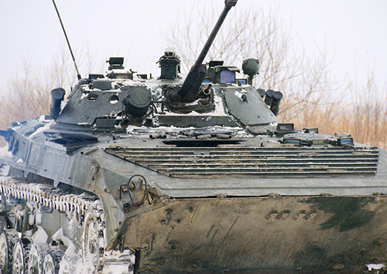 Мобилизованные военнослужащие ВВО в Забайкалье осваивают вождение боевых машин пехоты