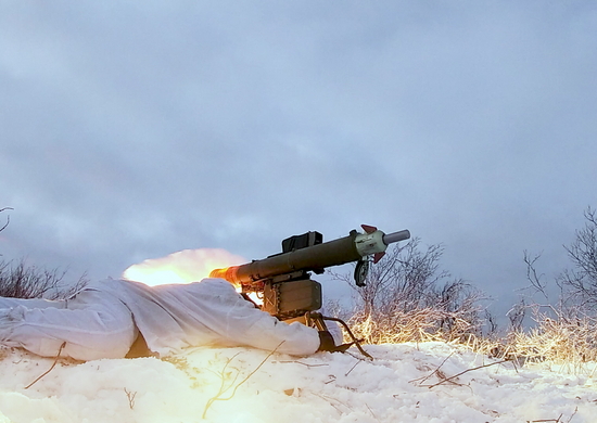 В Ленинградской области мотострелки ЗВО провели стрельбы с использованием ПТРК «Фагот»