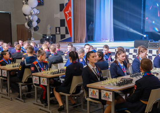Более 30 довузовских образовательных организаций Минобороны России принимают участие в шахматном чемпионате