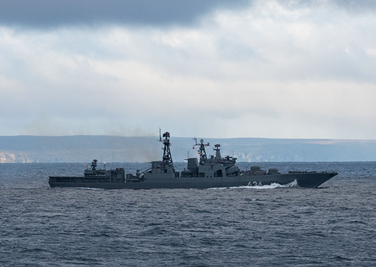 БПК «Адмирал Левченко» провёл бой с условным противником в Баренцевом море
