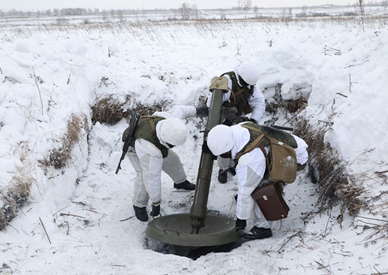 С минометчиками мотострелкового соединения ЦВО в Сибири прошли занятия по специальной подготовке