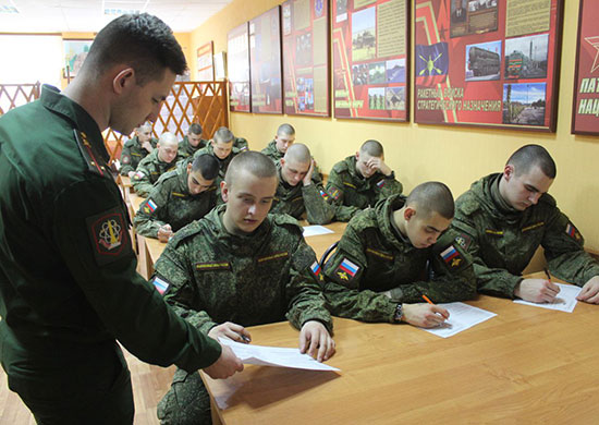 Военнослужащие полигона Капустин Яр начали подготовку к поступлению в вузы Минобороны России