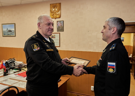 Экипаж вертолёта Ка-27 армии ВВС и ПВО Северного флота установил рекорд Вооружённых Сил России