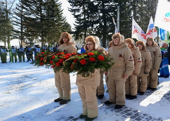 Юнармейцы РВСН приняли участие в закрытии патриотического лыжного пробега «Марш-бросок»