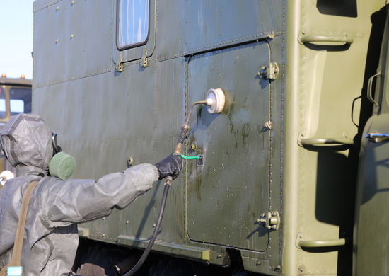 Специалисты РХБ защиты дальней авиации завершили сборы в Саратовской области