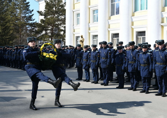 В Челябинском филиале ВУНЦ ВВС состоялись торжественные мероприятия, посвященные Дню штурманской службы Военно-воздушных сил