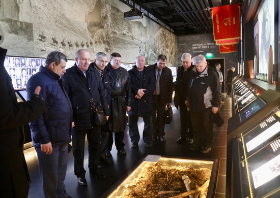 Ветераны войск ПВО посетили музейный комплекс «Дорога памяти» и Главный храм Вооруженных Сил