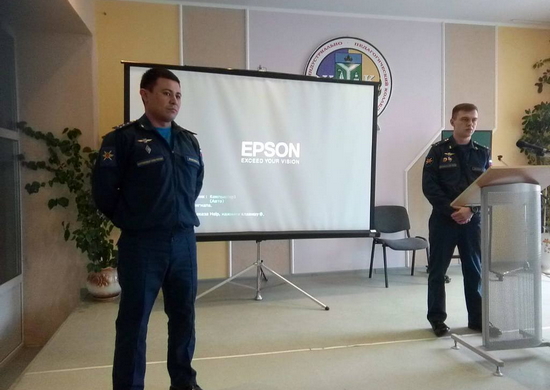 Военнослужащие дальней авиации в Калужской области провели агитацию для поступления в высшие учебные заведения
