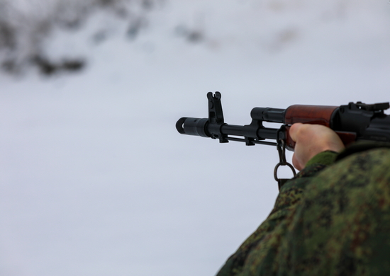Военнослужащие Тверского соединения ВТА выполнили плановые стрельбы из стрелкового оружия