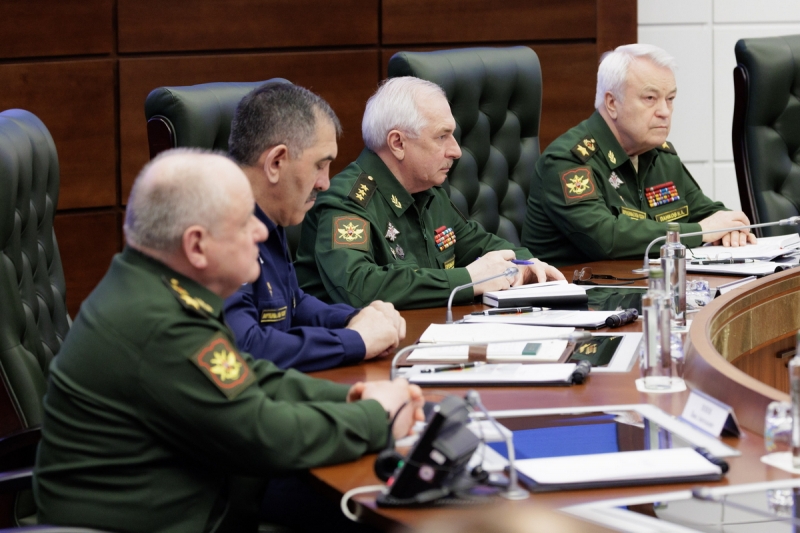 Министр обороны Российской Федерации генерал армии Сергей Шойгу сообщил о внезапной проверке боеготовности Тихоокеанского флота