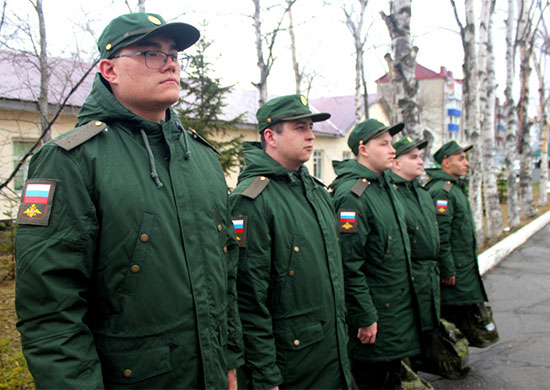 На Сахалине состоялась первая отправка призывников в соединения и воинские части армейского корпуса ВВО