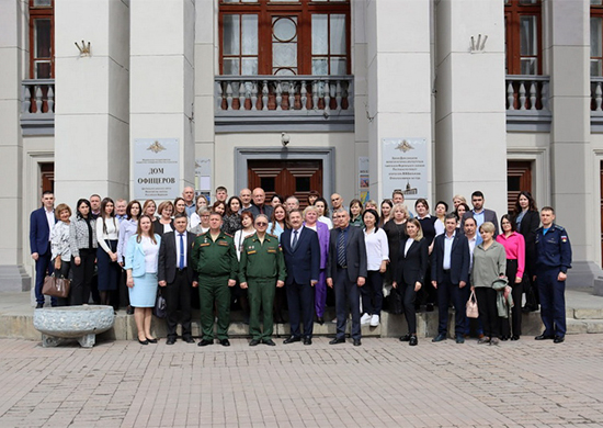 Сбор должностных лиц юридической службы ЦВО проходит в Екатеринбурге