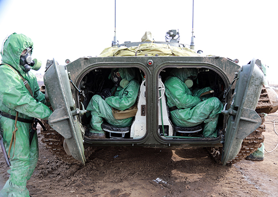 В Амурской области с подразделениями РХБ-защиты общевойсковой армии Восточного военного округа проведены тренировки по выполнению нормативов