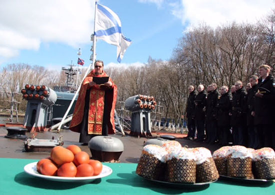 В день Святой Пасхи военнослужащие Балтийского флота отведают традиционные пасхальные угощения
