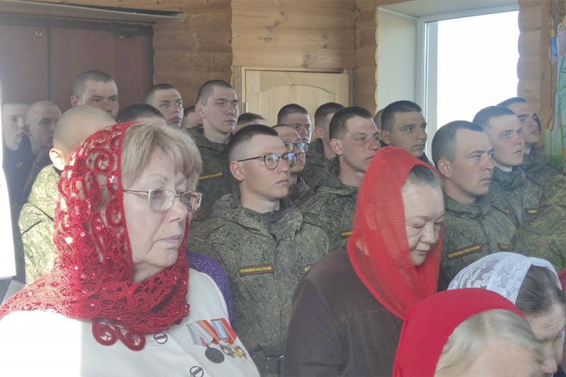 В Екатеринбурге военные железнодорожники ЦВО отметили Пасху