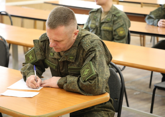 В Саратовской области состоялся второй этап конкурса на лучшего специалиста защиты государственной тайны ВКС
