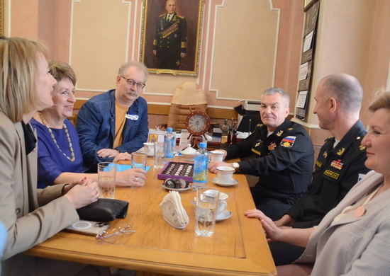 В Севастополе прошла первая образовательная конференция для жён военнослужащих - «Черноморская звезда»
