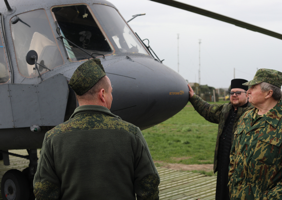 Ветераны ВВС и ПВО посетили военнослужащих Ленинградской армии  ВВС и ПВО в зоне СВО