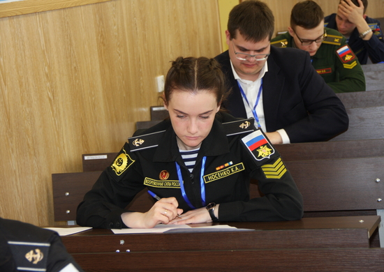 Военно-воздушная академия приняла участников всеармейского этапа VII Международной олимпиады по математике среди курсантов