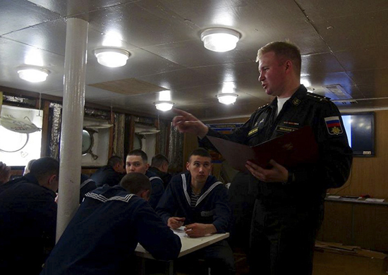 Военнослужащие Черноморского флота приняли участие в акции «Диктант Победы»