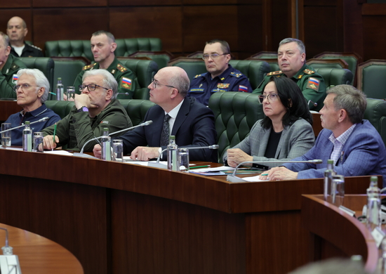Министр обороны России принял участие в заседании Общественного совета при военном ведомстве