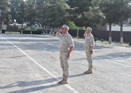 На российской военной базе в Таджикистане состоялся торжественный митинг, посвящённый началу летнего периода обучения