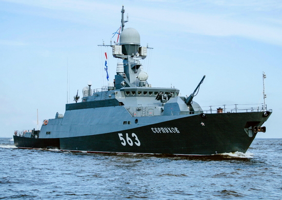 Ракетный корабль Балтийского флота отработал огневые задачи в Балтийском море