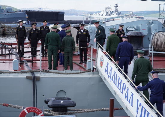 Слушатели Военной академии Генштаба ВС РФ и Военной академии Республики Беларусь приступили к практическим занятиям на Северном флоте