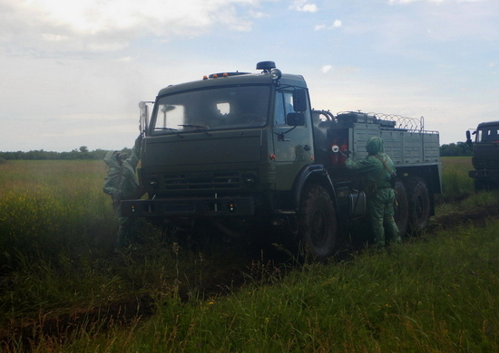 В Алтайском крае специалисты РХБ защиты ЦВО отработали действия при химической атаке