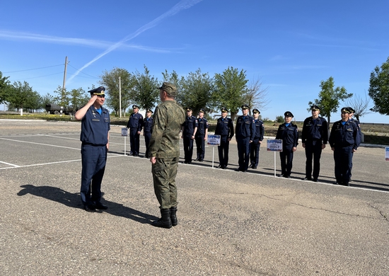 В Астрахани состоялся чемпионат по офицерскому летнему троеборью среди военнослужащих соединения ВКС