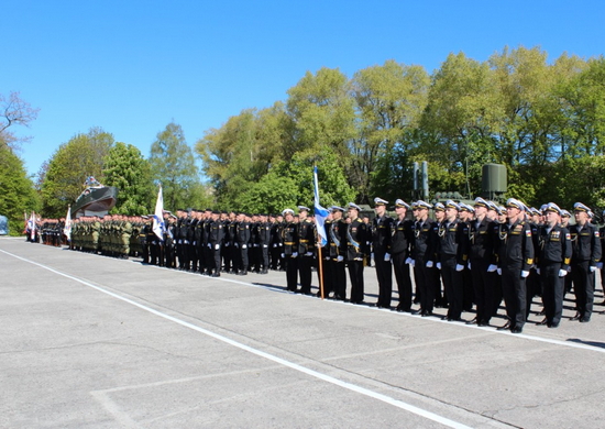 В честь 320-й годовщины со Дня основания Балтийского флота в Балтийске пройдет парад войск гарнизона
