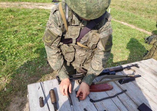В Калининградской области стартовали сборы с сержантами общевойскового объединения