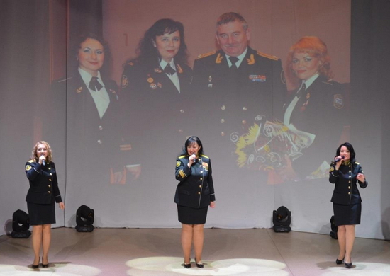 В Северодвинске прошёл юбилейный концерт ВИА «Морская душа» для участников СВО