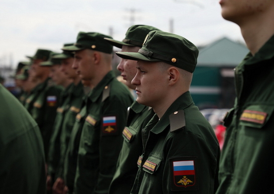 В соединения и воинские части ЦВО в Сибири прибыло более половины новобранцев весеннего призыва 2023 года