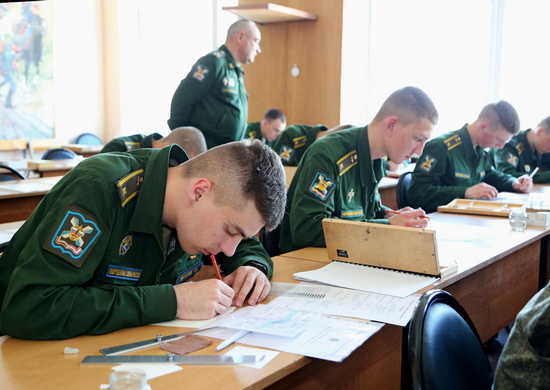 В Военно-космической академии имени А.Ф. Можайского состоялась олимпиада по картографии
