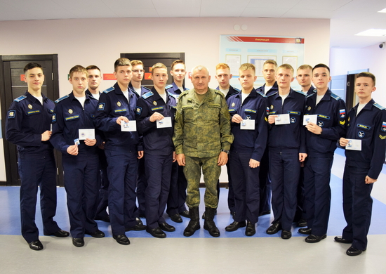 Выпускники кадетского корпуса (инженерной школы) получили знаки ГТО