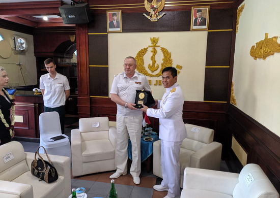 Делегация Минобороны России посетила Республику Индонезию