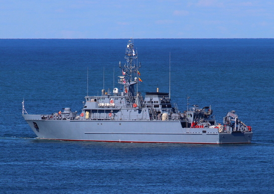 Морские тральщики Черноморского флота провели учение в акватории Черного моря