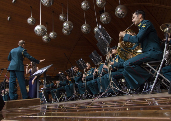 Оркестр Общевойсковой академии ВС РФ даст концерт в Саду имени Баумана в рамках программы «Военные оркестры в парках»