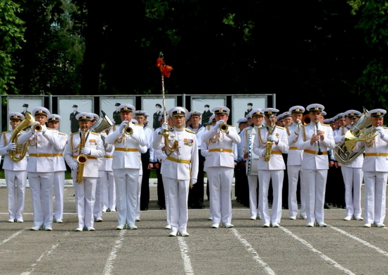 В Калининграде состоялся выпуск офицеров Военно-Морского Флота