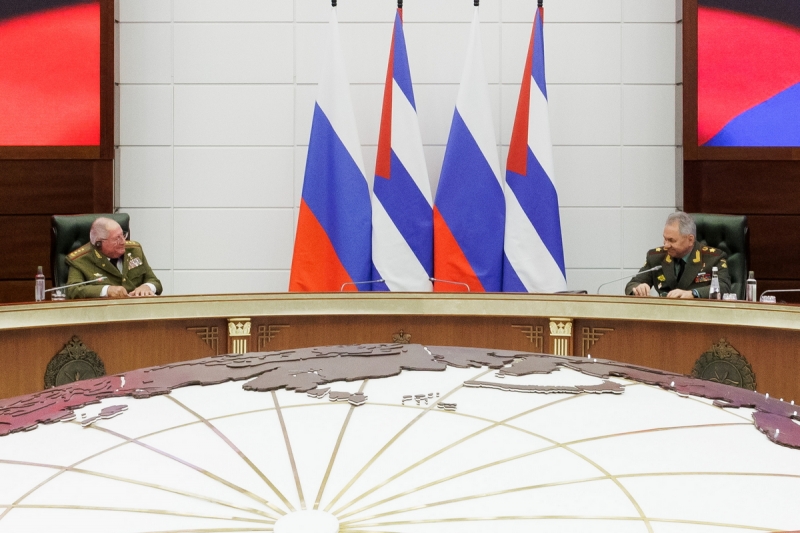В Москве прошли переговоры министров обороны России и Кубы