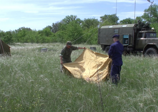 В Саратовской области с военными метеорологами дальней авиации проведено учение по гидрометеорологическому обеспечению