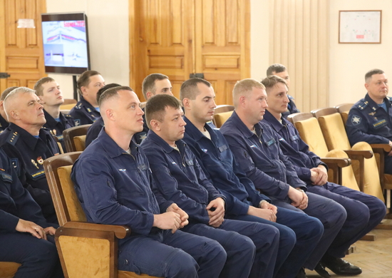 В Тверском соединении ВТА состоялось награждение экипажа, участвующего в арктической экспедиции «Барнео-2023»
