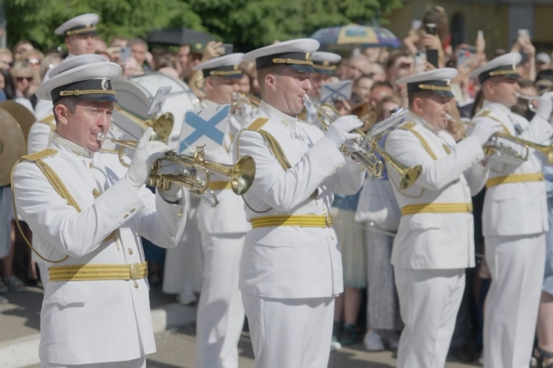 В Военно-морском политехническом институте ВУНЦ ВМФ «Военно-морская академия» состоялась церемония выпуска лейтенантов