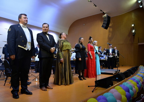 В Вологде в рамках фестиваля «Лето в Кремле» выступил оркестр ВМФ