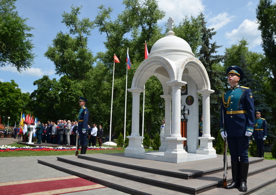 В Воронеже с участием военнослужащих Военно-воздушной академии состоялось открытие мемориала-часовни в память о погибших защитниках Отечества