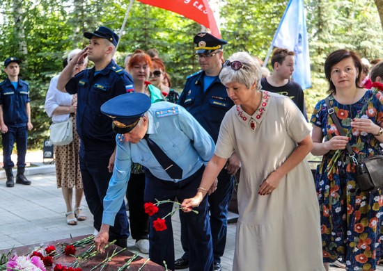 Военнослужащие Тверского соединения ВТА приняли участие в акции «Свеча памяти»