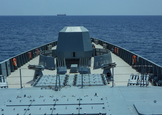 Экипаж фрегата «Адмирал Горшков» Северного флота провел тренировку по противовоздушной обороне